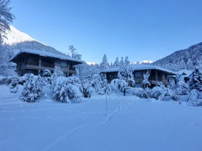 Banon Resorts Отели рядом с достопримечательностью «Tushita Homestay»