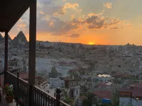 Cappadocia Ozbek Stone House - pemandangan pegunungan