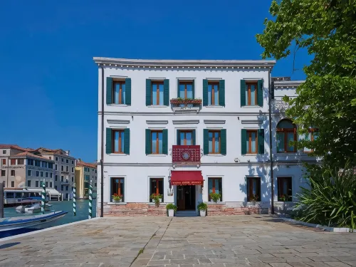 Canal Grande - Kylpyammeita