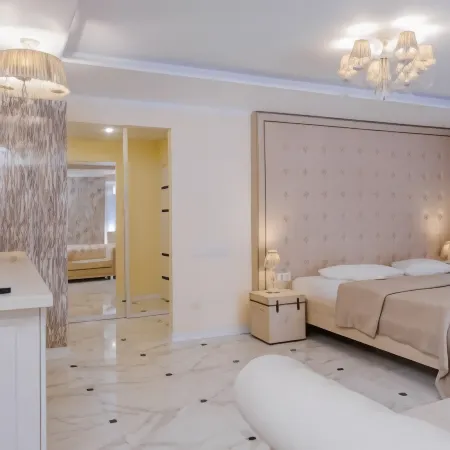 Кутузов Отели в г. Сыктывкар