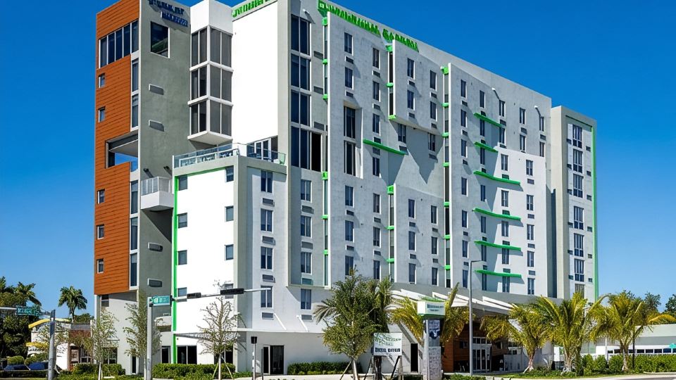 Wyndham Garden Miami International Airport