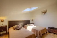 Apartment 5 km from the beach