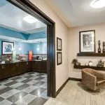 Hampton Inn State College