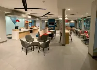 avid hotel OKLAHOMA CITY AIRPORT by IHG