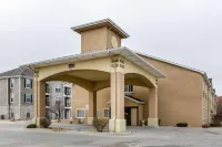 Super 8 by Wyndham Great Bend Hotel in zona Great Bend Courthouse
