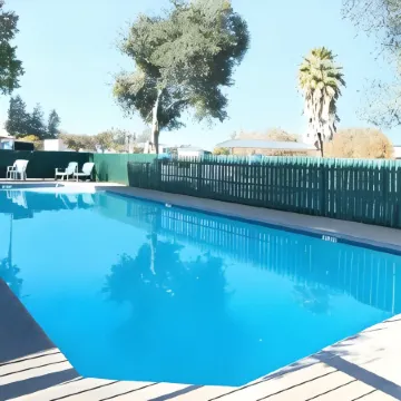 Days Inn by Wyndham Gilroy