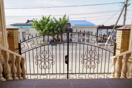 Mona Lisa Guest House