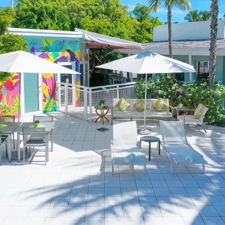 Orchid Key Inn - Adults Only