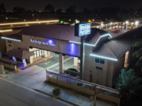 Travelodge Inn & Suites by Wyndham West Covina Hotels in West Covina