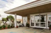 Clarion Inn Near China Lake Naval Station - 3-Star