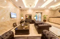 Centaurus Hotel Suites - Homestays
