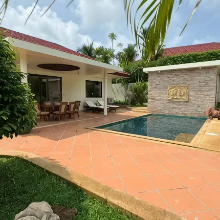 Lai Thai Villa 4 with private pool in Rawai Phuket