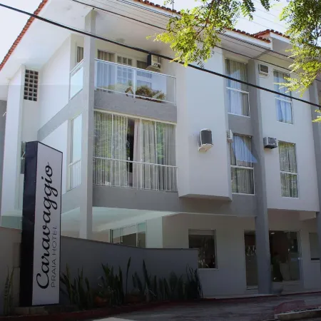 Caravaggio Praia Hotel