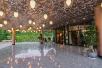 Yunjing lnternational Garden Hotel