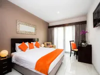 The Pavilion Hotel Kuta - balcony