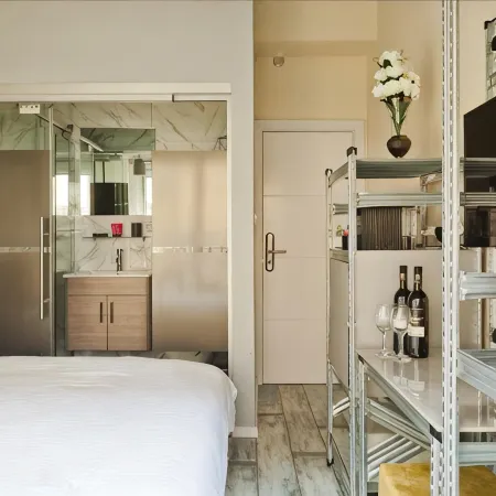 Dream Beach TLV Boutique Hotel Отели рядом с достопримечательностью «Пляж Гордон»