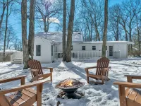 Cozy Lux Winter Ranch - HotTub, KingBeds, DogFriendly, FirePit, BBQ, GameRoom - 4-Sterne