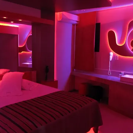 Uman Hotel -Motel- Отели рядом с достопримечательностью «Железнодорожный вокзал Онсе»