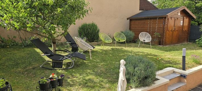 Le Clos de La Treille Charming gîte Ideal for Your Champagne Holidays Отели в г. Эперне