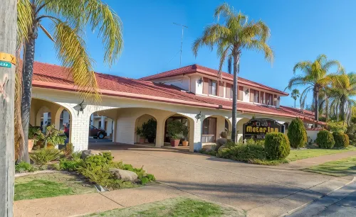 Narrandera Club Motor Inn