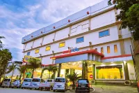Rocky Plaza Hotel Padang - Airport Shuttle