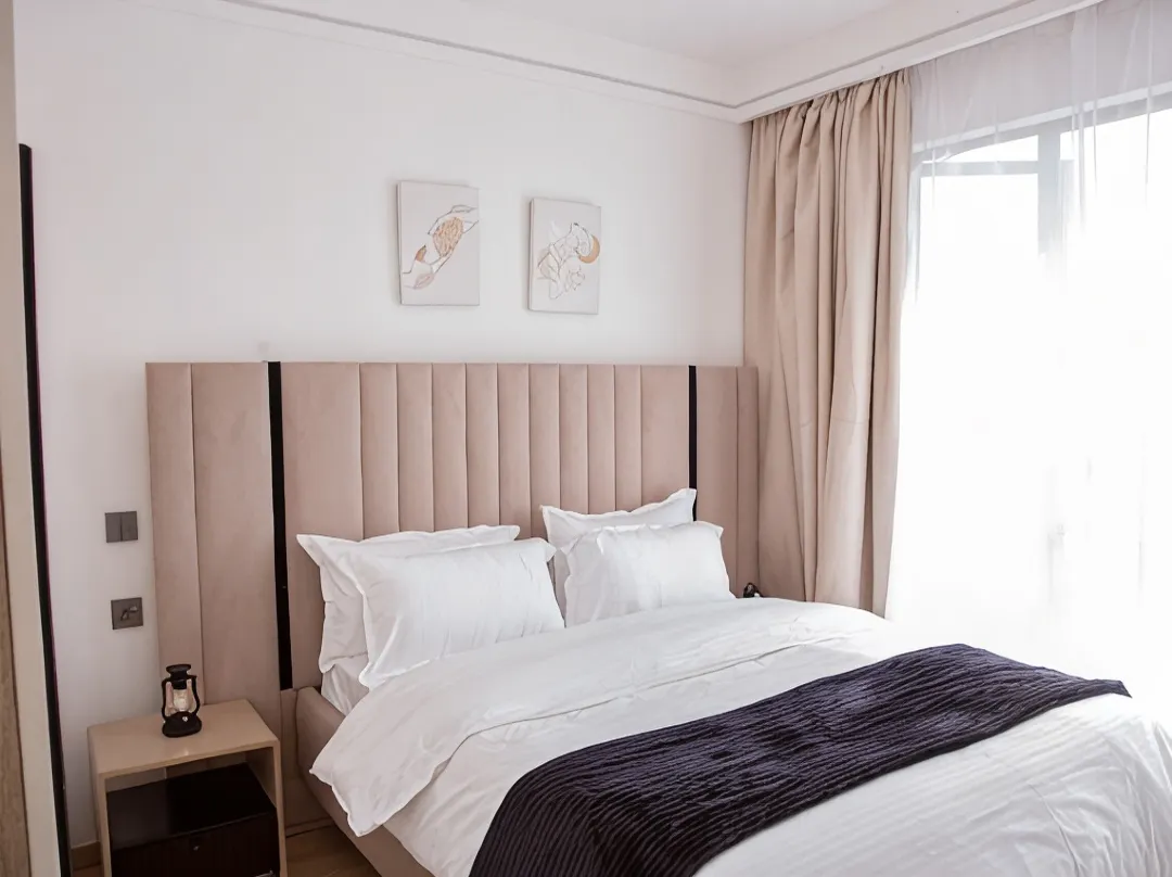 Modern 2 Bed, 2 Bath With Gym & Pool Kilimani - Nairobi
