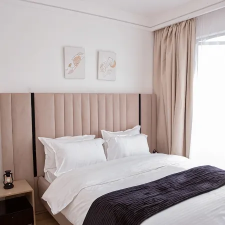 Modern 2 Bed, 2 Bath with Gym & Pool Kilimani
