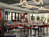 IQ Hotel Roma Hotels near Palazzo Venezia