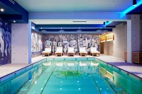 Juliana Hotel Brussels - Pools