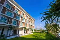 Donchan Grand Hotel Hotels near Tha Sala
