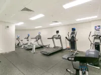 Hilton Surfers Paradise Residences Hotels near SkyPoint Climb