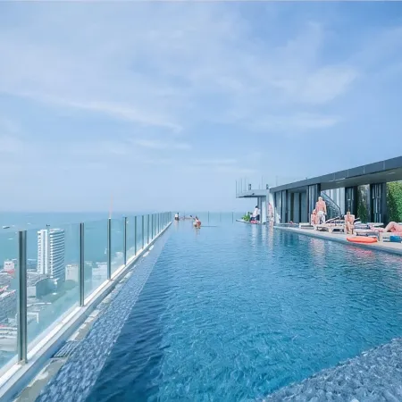 The Base Central Pattaya by Minsu