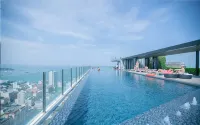 The Base Central Pattaya by Minsu - Infinity Pools