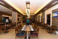欽奈斯里佩魯姆布杜爾美居飯店 - 早餐