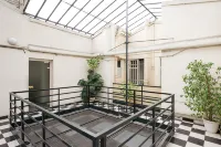 Paris Monceau by Edelsam
