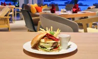 Harris Resort Barelang Batam - Aamiainen