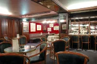 Van der Valk Hotel Liège Congres - bar