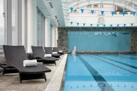 Auberge Vancouver Hotel