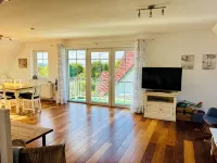 Modern vacation apartment with Baltic Sea view and balcony for 6 people