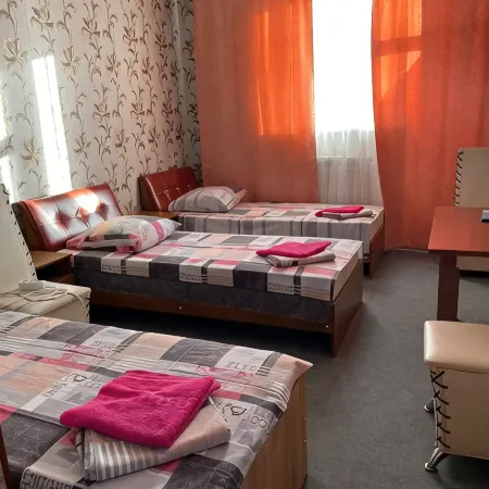 Na Naberezhnoy