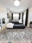 Denver Luxury Dream Home + HOT TUB + Private Yard - Bungalows