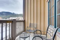 Experience Modern Relaxation & Luxury at Its Best! Condo - Mountain view