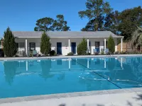 The Charming Villa C, located by the pool, is an ideal getaway. - Villas