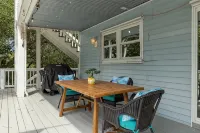 Captain’s Quarters - Private Beach Access! - 4-Star