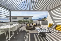 Lake & Mountain views, close to ski fields. Executive living - 3 bed/3 bath, spa - pemandangan pegunungan