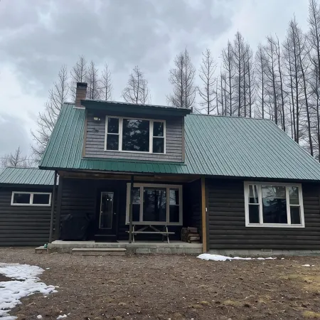 Beautiful Log Cabin on Moose River in Jackman ME Hotels in Jackman