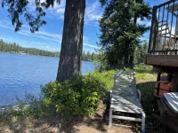 3-bedroom lakefront cabin with WiFi, AC and a private dock.  Bring the family! - 3 tähden
