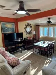 2-bedroom house in Nassau near downtown and the beach with Wi-Fi and AC