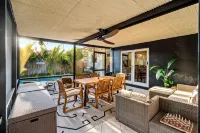 Olas Oasis - Chic Luxe House + Pool for 10