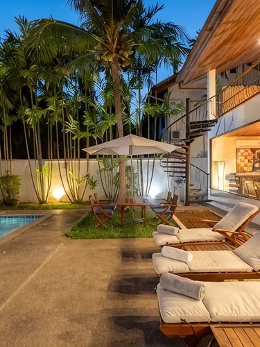 รูปภาพของ*Coconut Palms Jacuzzi pool huge property v136